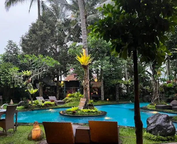 Green Bird Villa